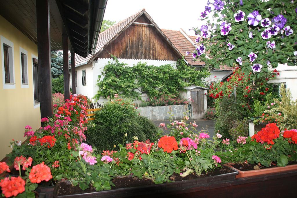 Отель Gastehaus Dobida Унтерлам Экстерьер фото